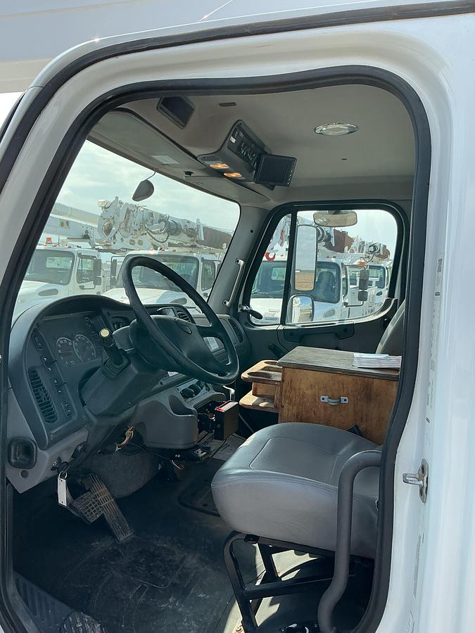 Used 2019 Freightliner M2 106 Altec AM55-MH Bucket Truck