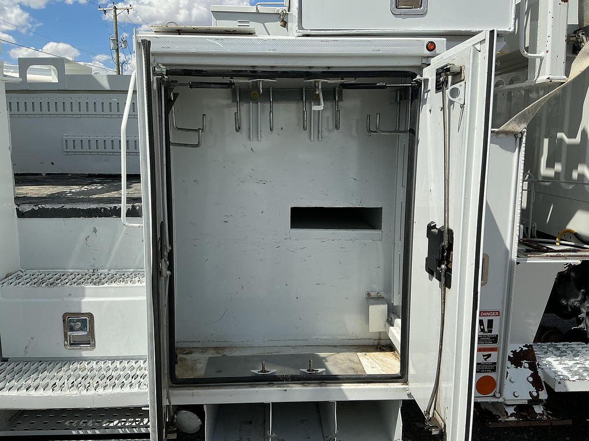 Used 2016 Freightliner M2 Altec DM47B-TR Digger Derrick