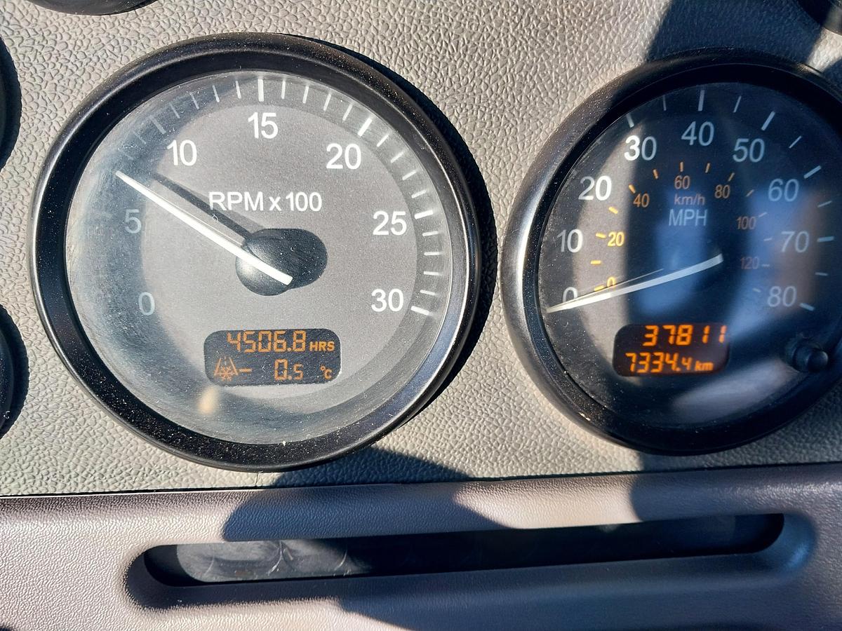 Used 2013 Peterbilt 365 Altec AC38-127S-EJ 38 Ton Crane