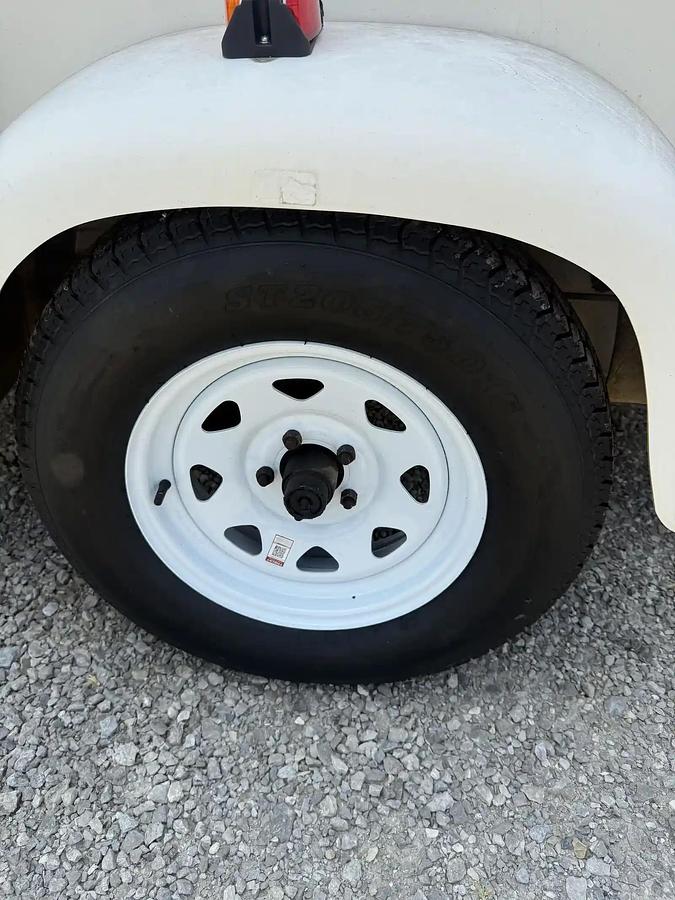 Used 2007 Utility Pelsue FiberLite Pod Fiber Optic Splicing Trailer