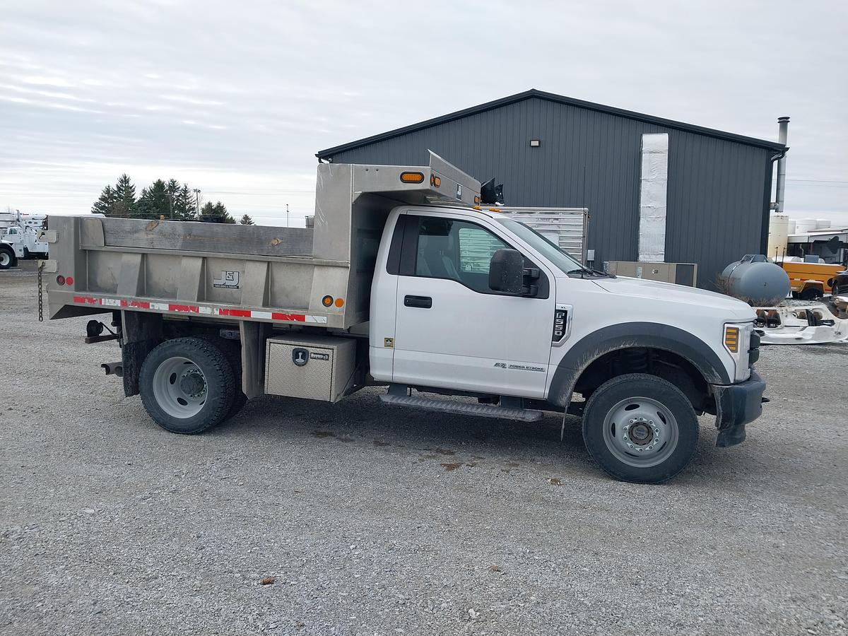 Used 2018 Ford F550 4x4 Dump Truck