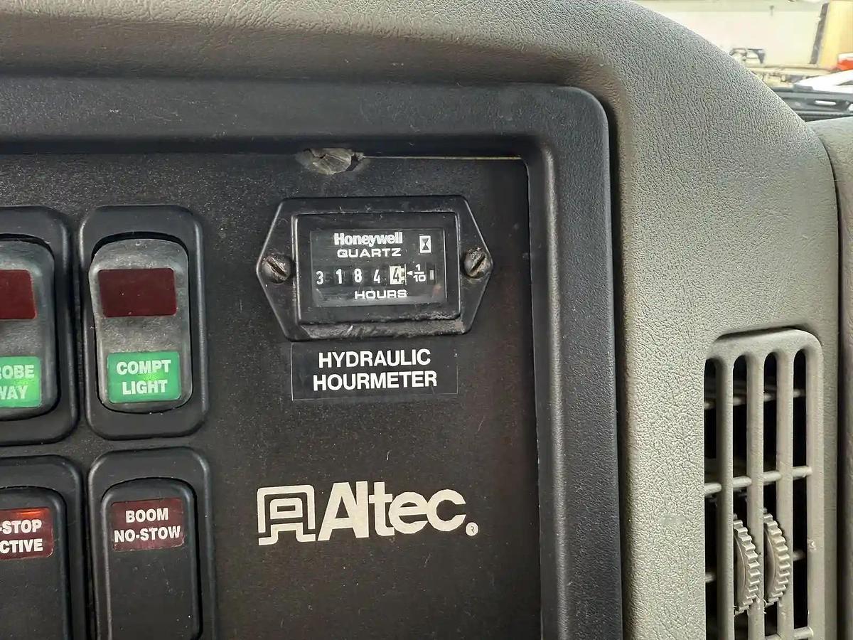 Used 2012 International 4300