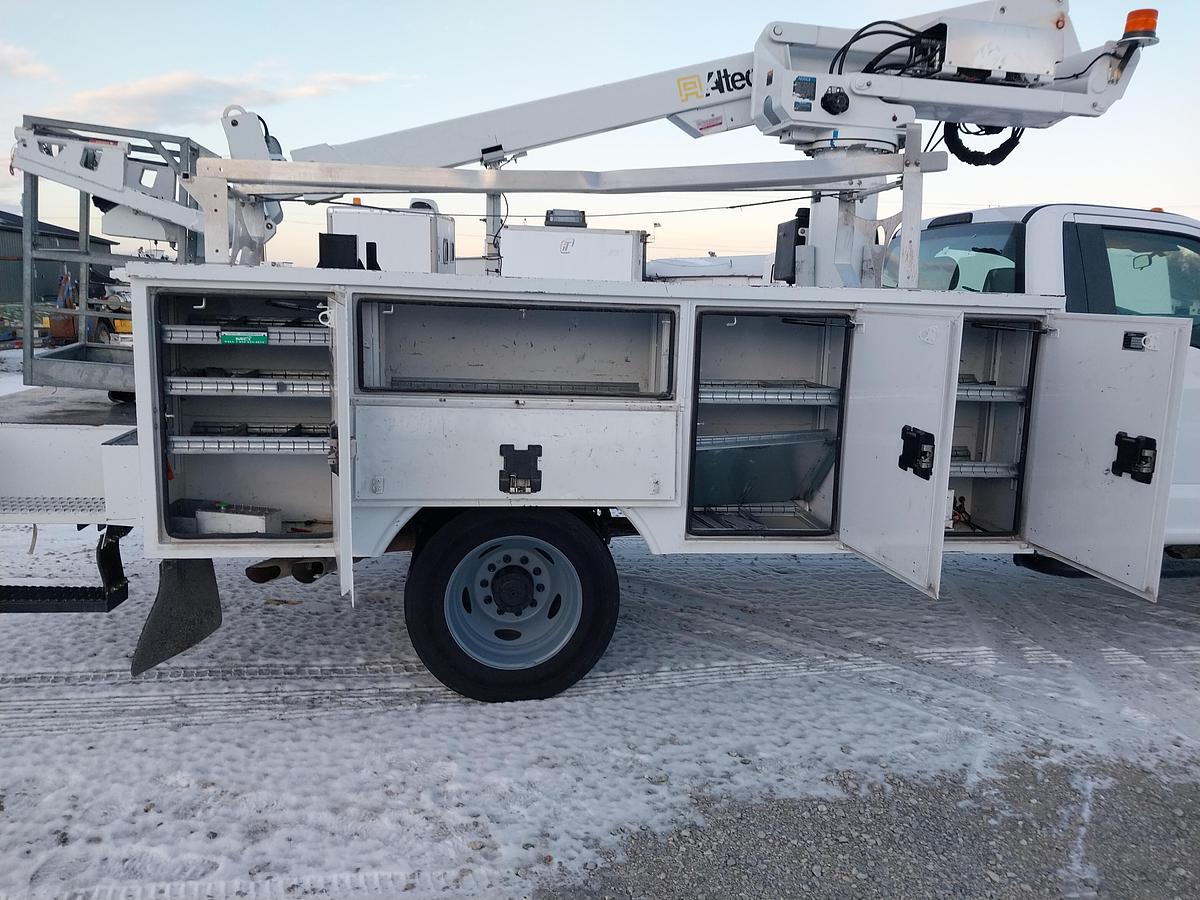 Used 2019 Ford F550 Altec AT235P