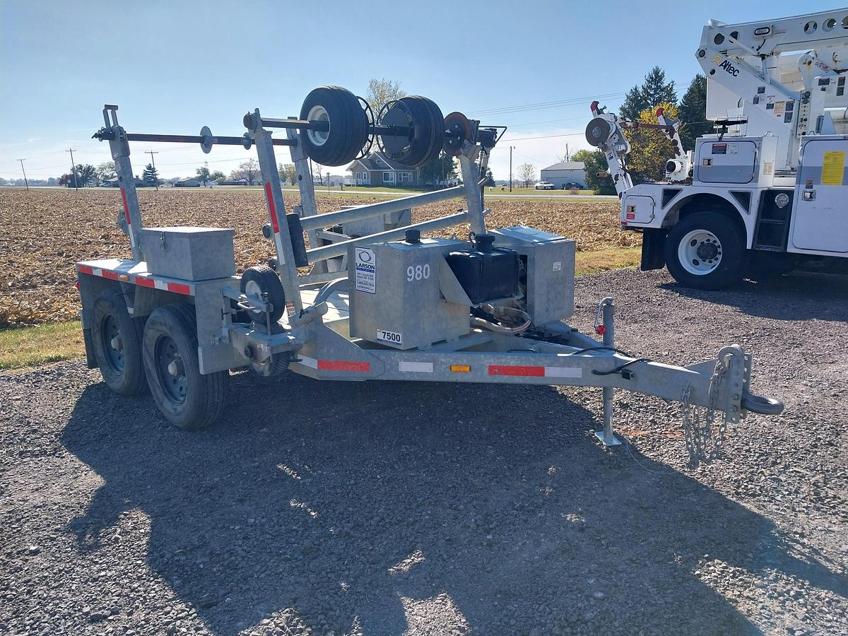 Used 2022 Larson LCT-7500 Cable Trailer
