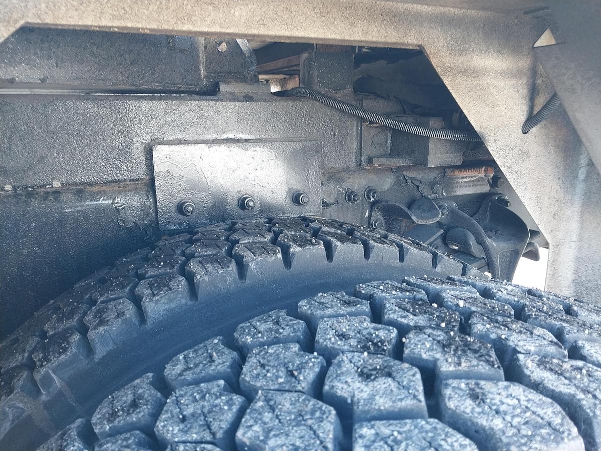 Used 2015 Freightliner M2 Altec AT40C