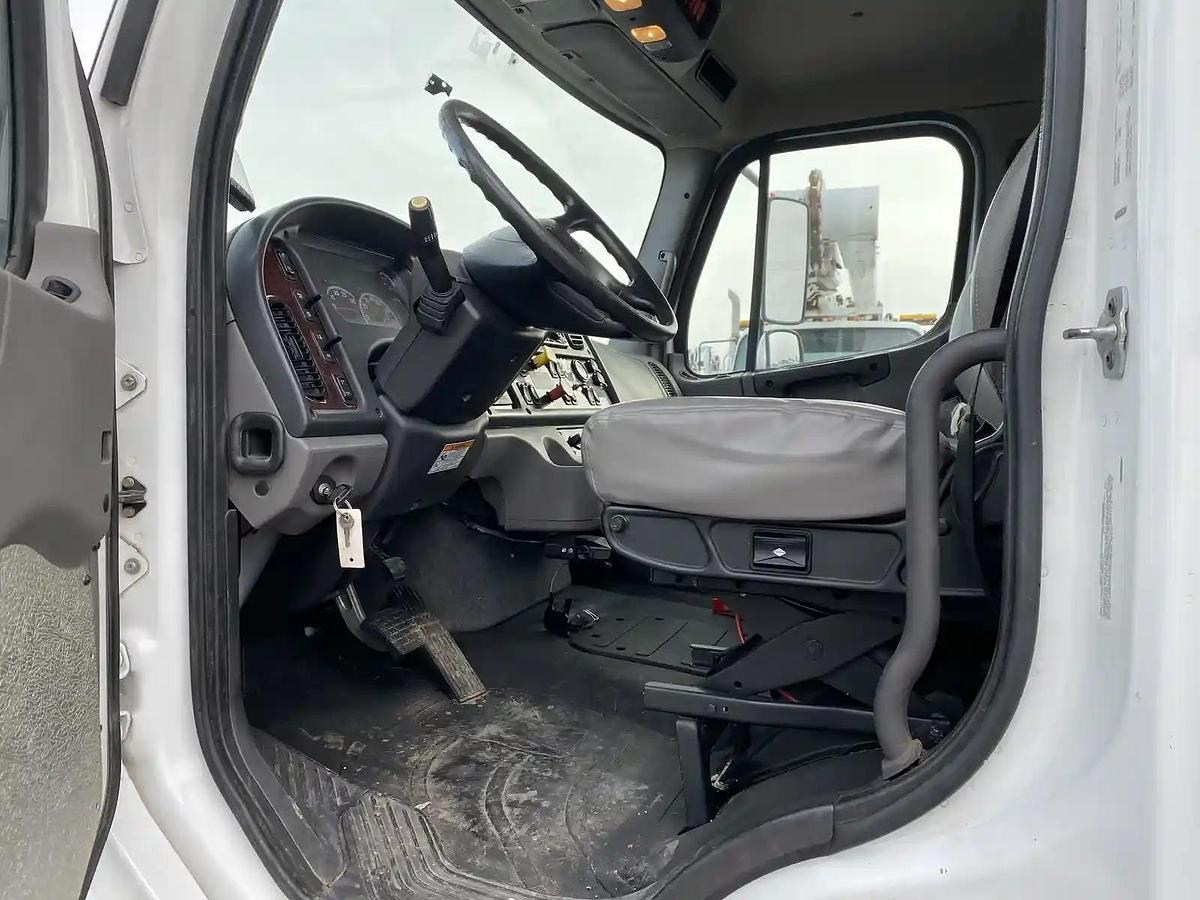 Used 2019 Freightliner M2