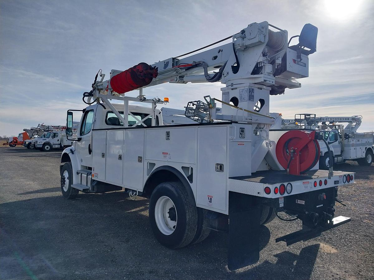 Used 2017 Freightliner M2 4x4 Terex C4047 Digger Derrick