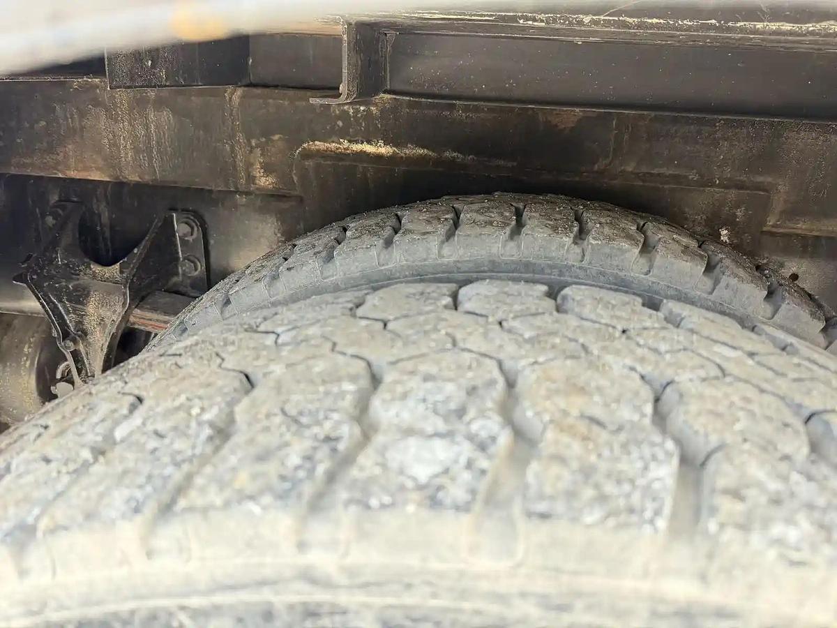 Used 2017 International 4300 Altec AA55 Material Handler