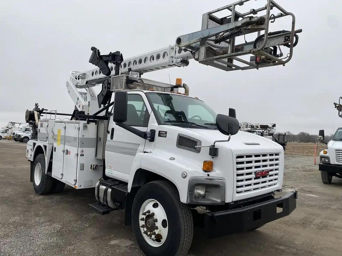 Used 2009 Altec AT40C