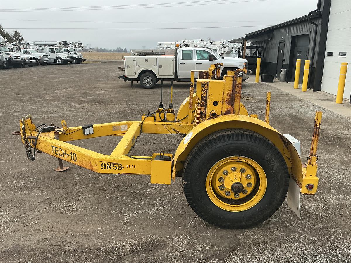 Used 1991 Truco Tech 10 Hydraulic Reel Trailer