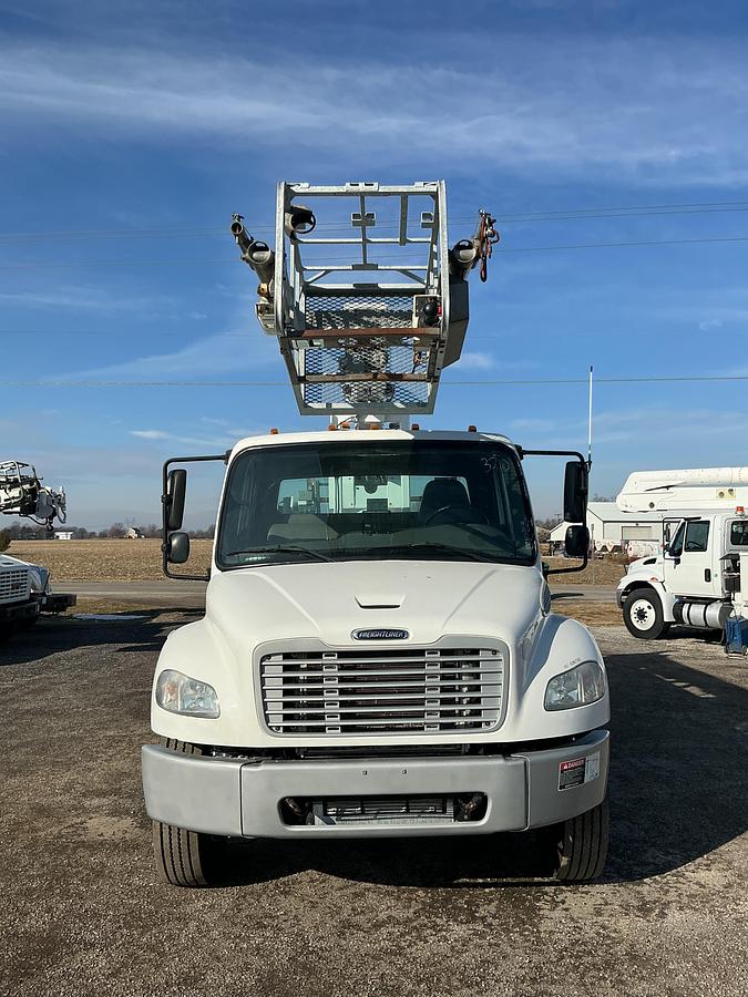 Used 2019 Freightliner M2 Altec T40P