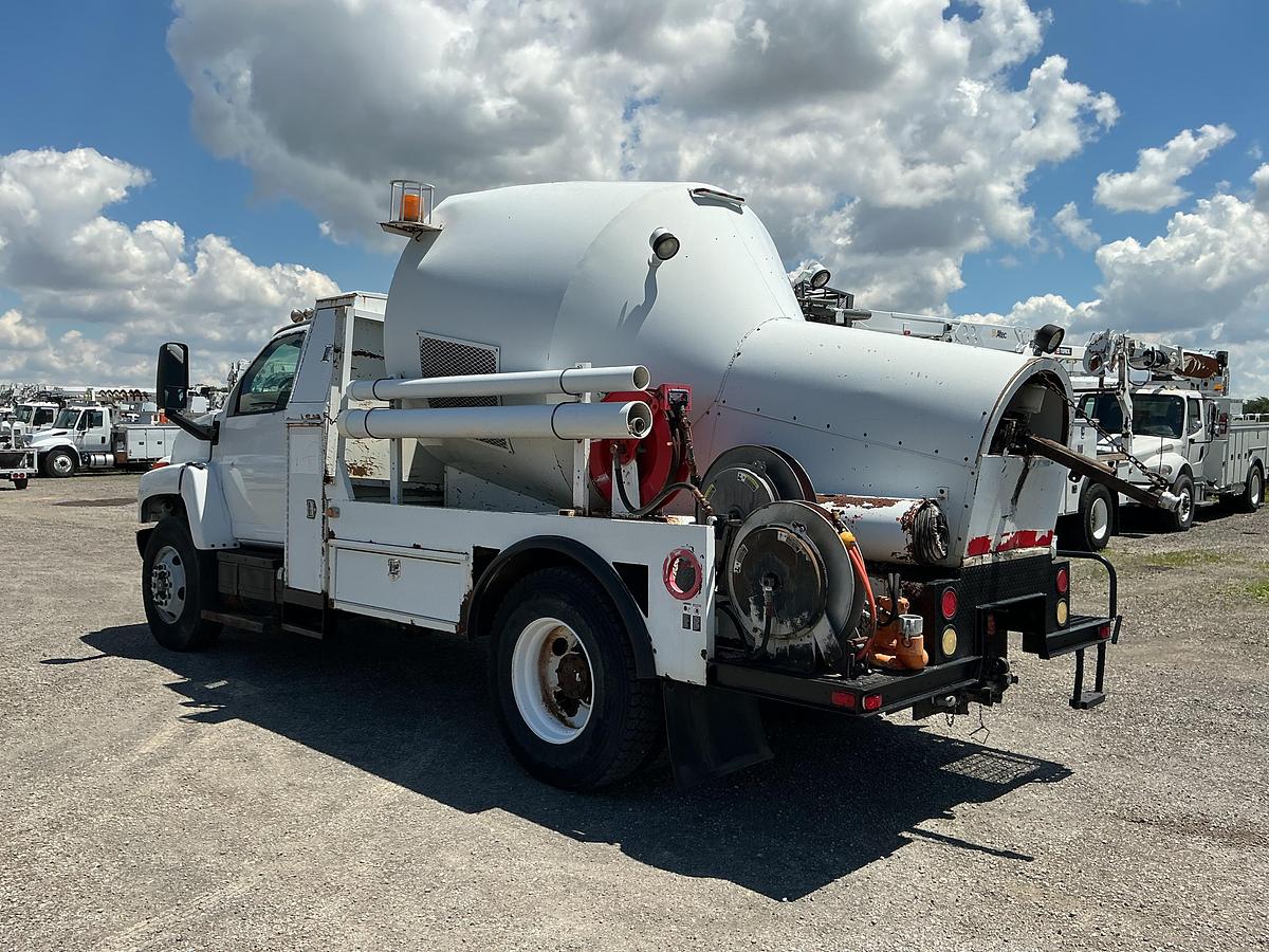 Used 2006 GMC C7500 OK Champion Rodder