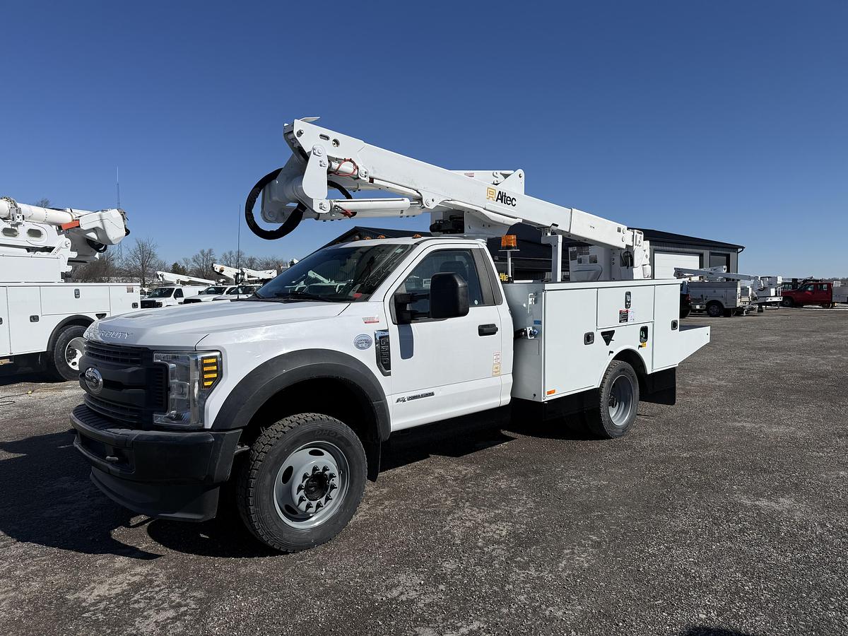 Used 2019 Ford F550 Altec AT40G Insulated Squirt Boom
