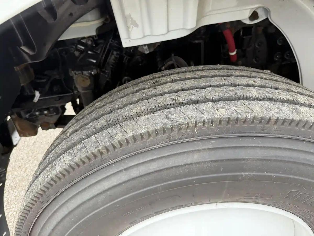 Used 2018 Freightliner M2