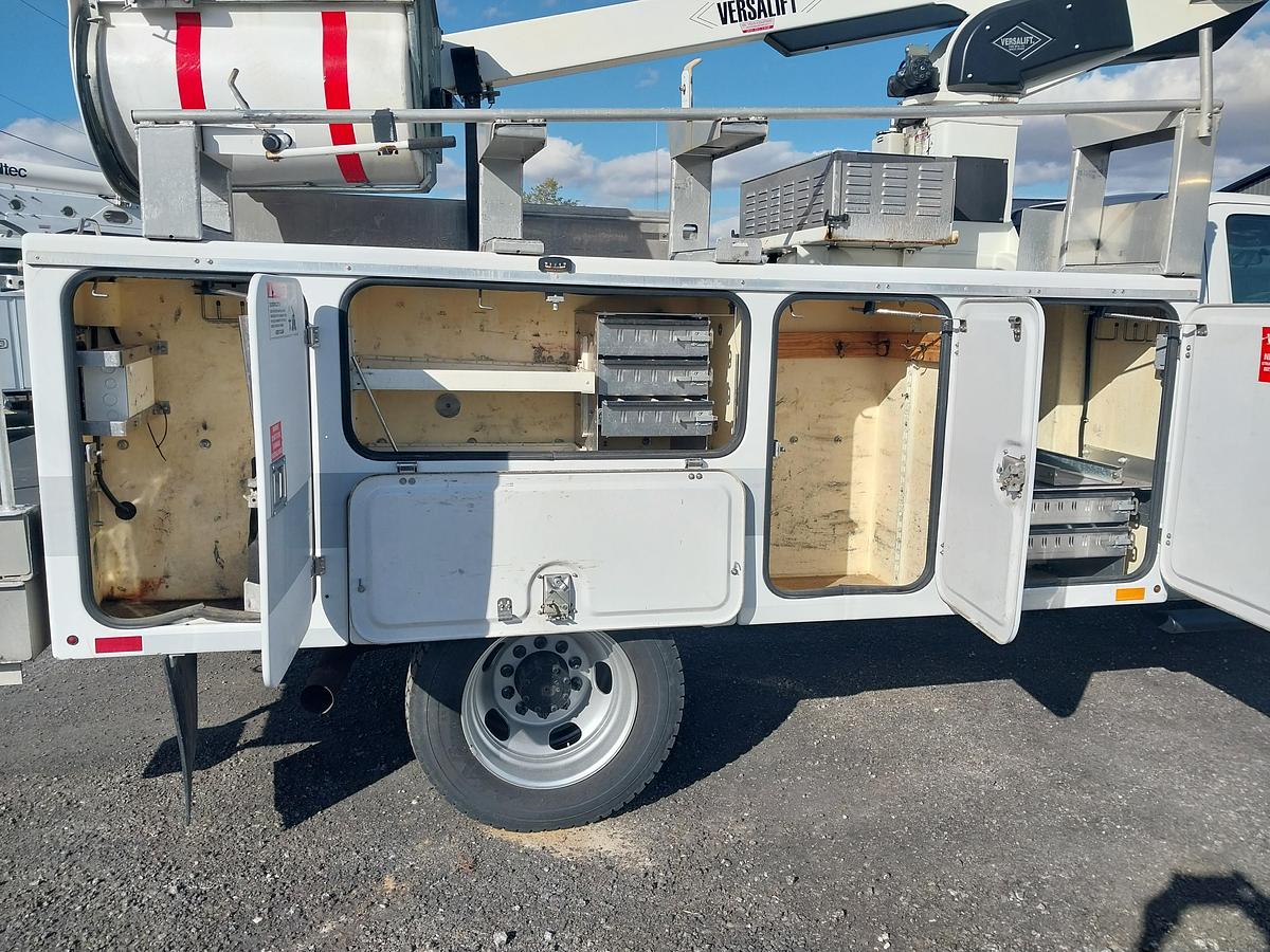 Used 2012 Dodge Ram 4500 Versalift TEL-29 Bucket Truck