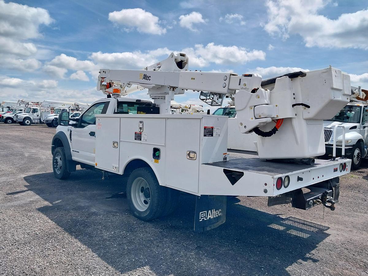 Used 2017 Ford F550 Altec AT40G Insulated Squirt Boom