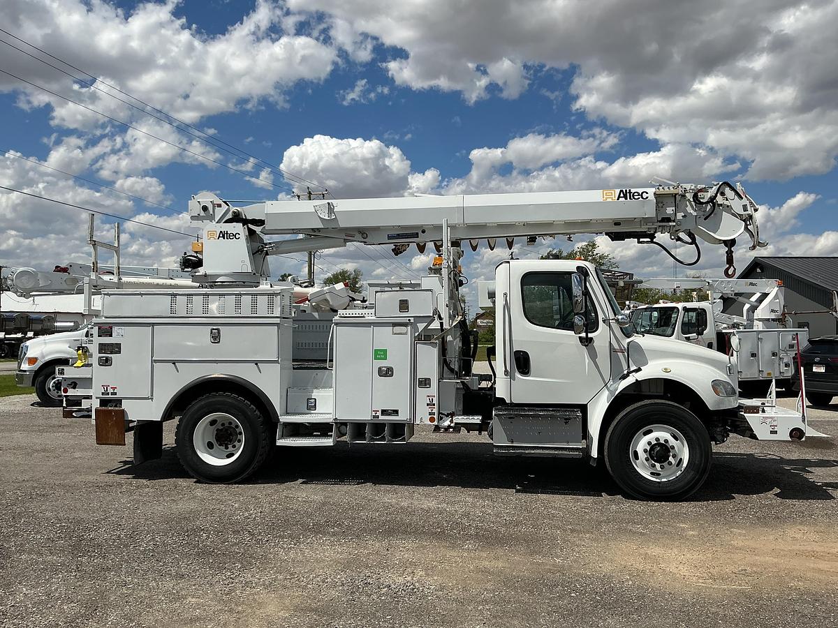 Used 2016 Freightliner M2 Altec DM47B-TR Digger Derrick