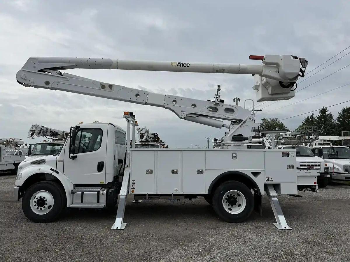 Used 2018 Freightliner M2