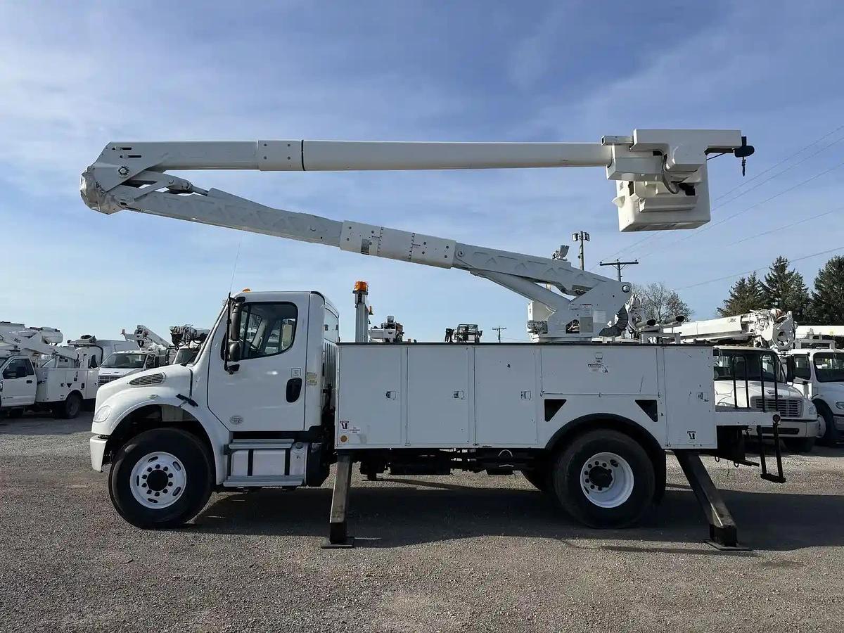 Used 2017 Freightliner M2 106