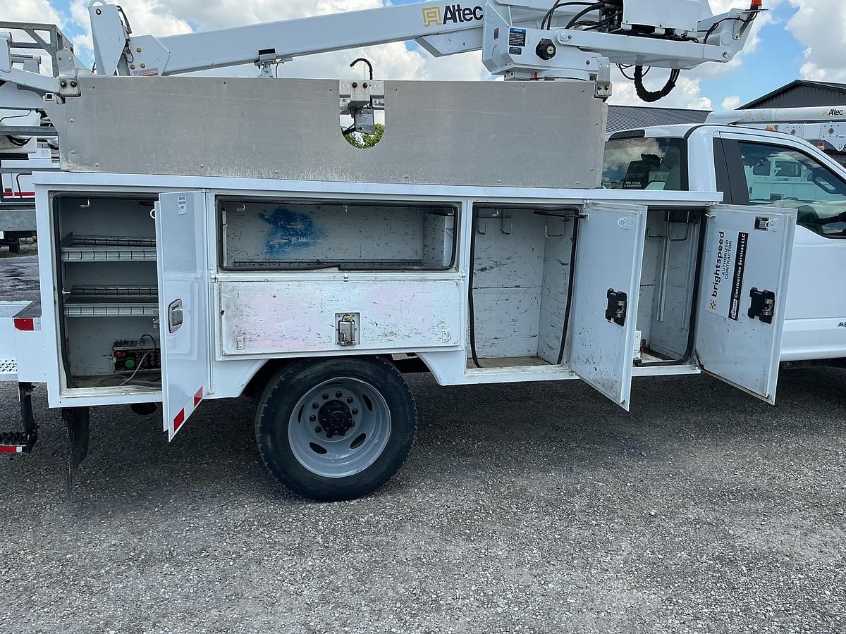 Used 2018 Ford F550 Altec AT235P Cable Placer Utility Truck