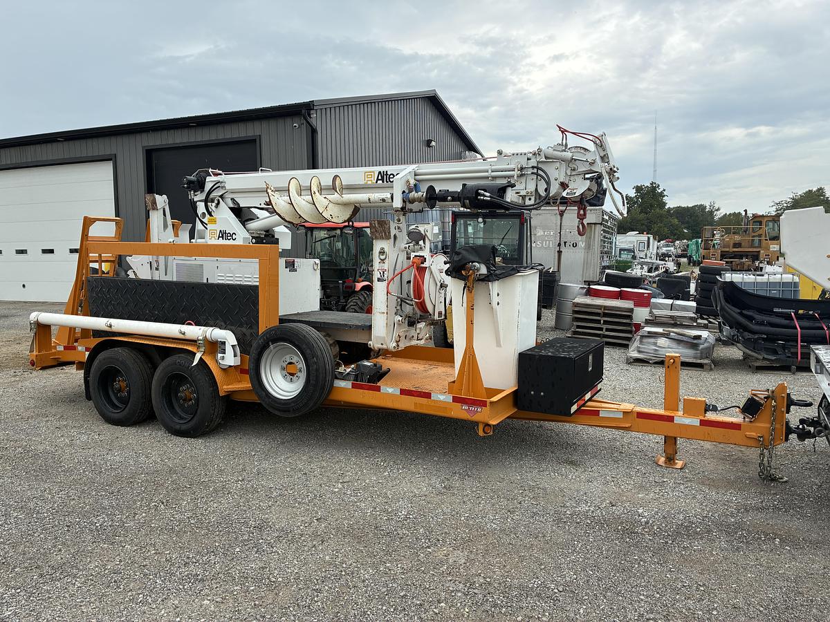 Used 2017 Altec DB37 Backyard Digger Derrick w/ 2019 Butler ETW 3840 Trailer