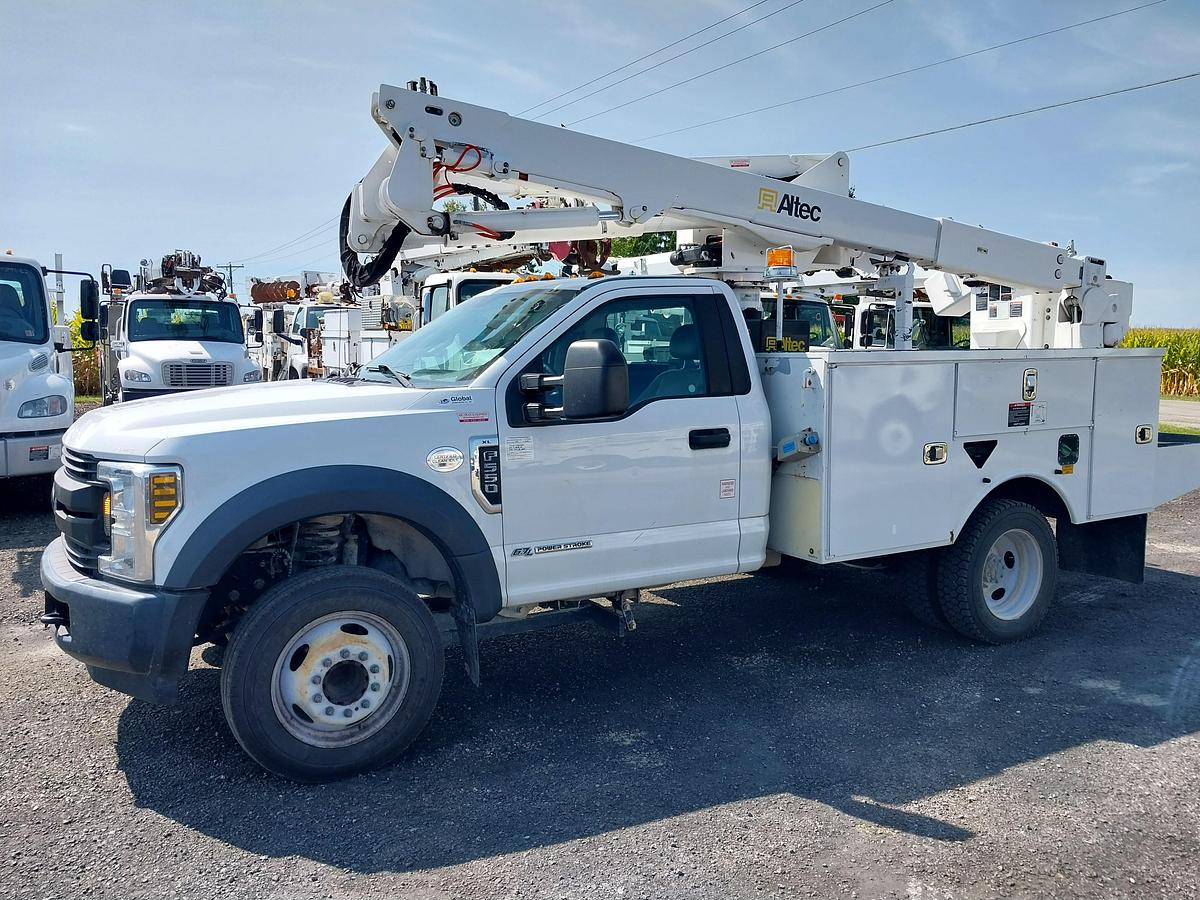 Used 2018 Ford F550, 6.7L Diesel, Altec AT40G