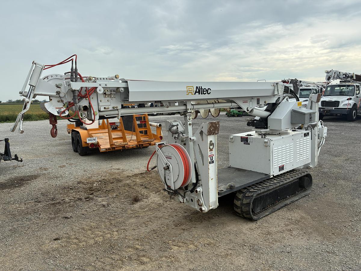 Used 2017 Altec DB37 Backyard Digger Derrick w/ 2019 Butler ETW 3840 Trailer