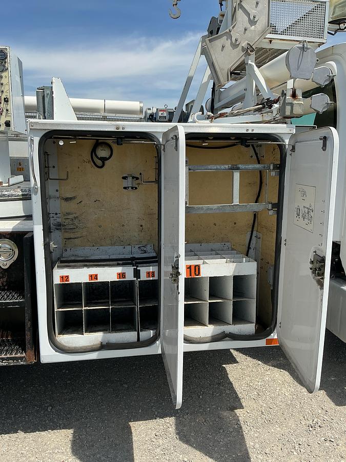 Used 2009 GMC C8500 Altec AT40C Cable Placer Utility Truck