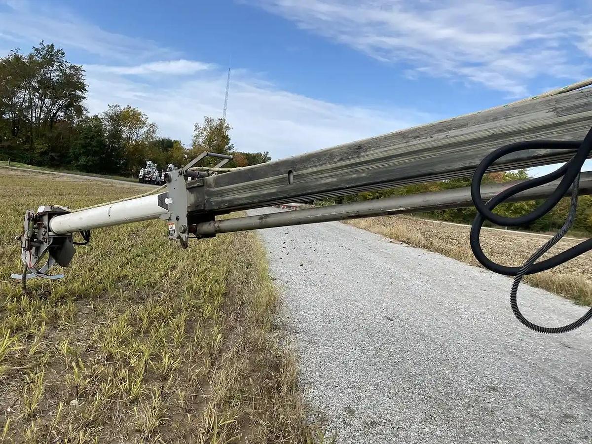 Used 2007 Freightliner Altec DL45TR