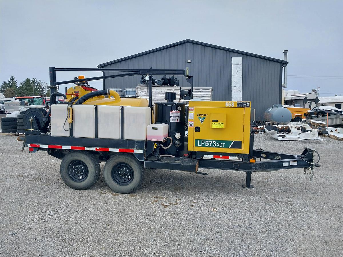Used 2024 Vermeer LP573 XDT Vac Trailer - NEW SUCTION HOSE