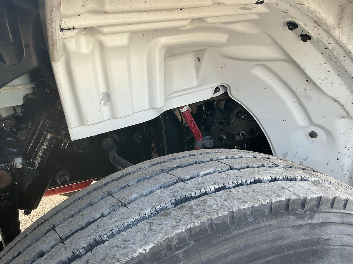 Used 2019 Freightliner M2 Altec T40P