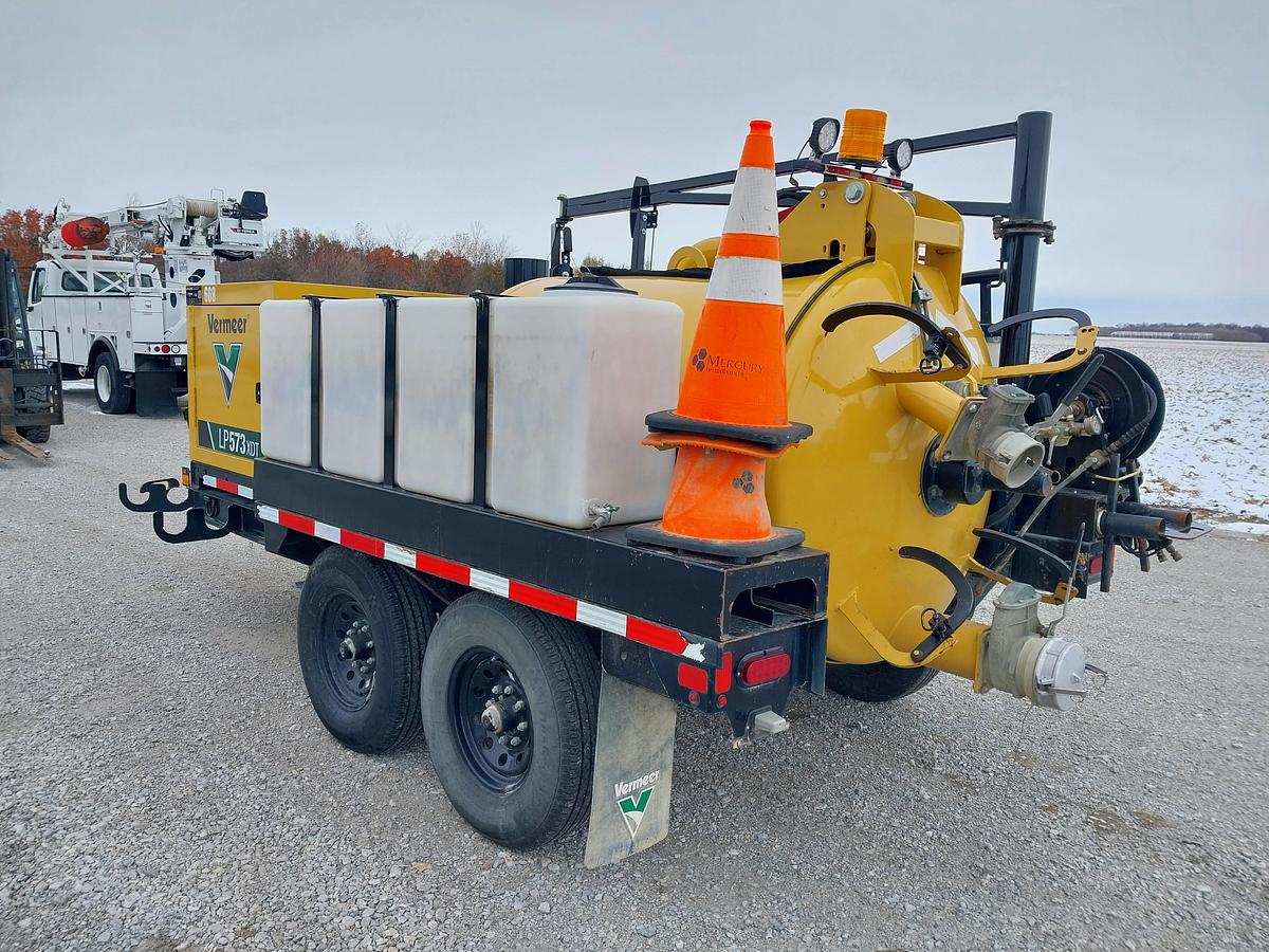Used 2024 Vermeer LP573 XDT Vac Trailer - NEW SUCTION HOSE