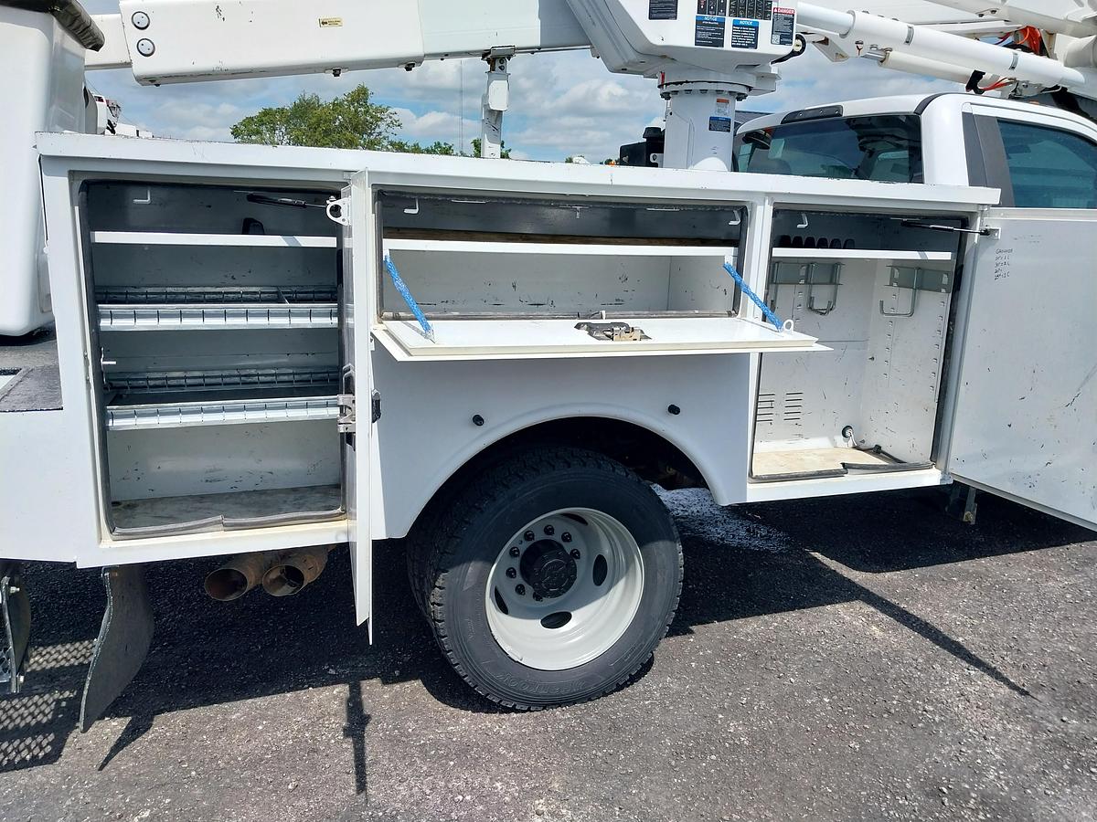 Used 2017 Ford F550 Altec AT40G Insulated Squirt Boom