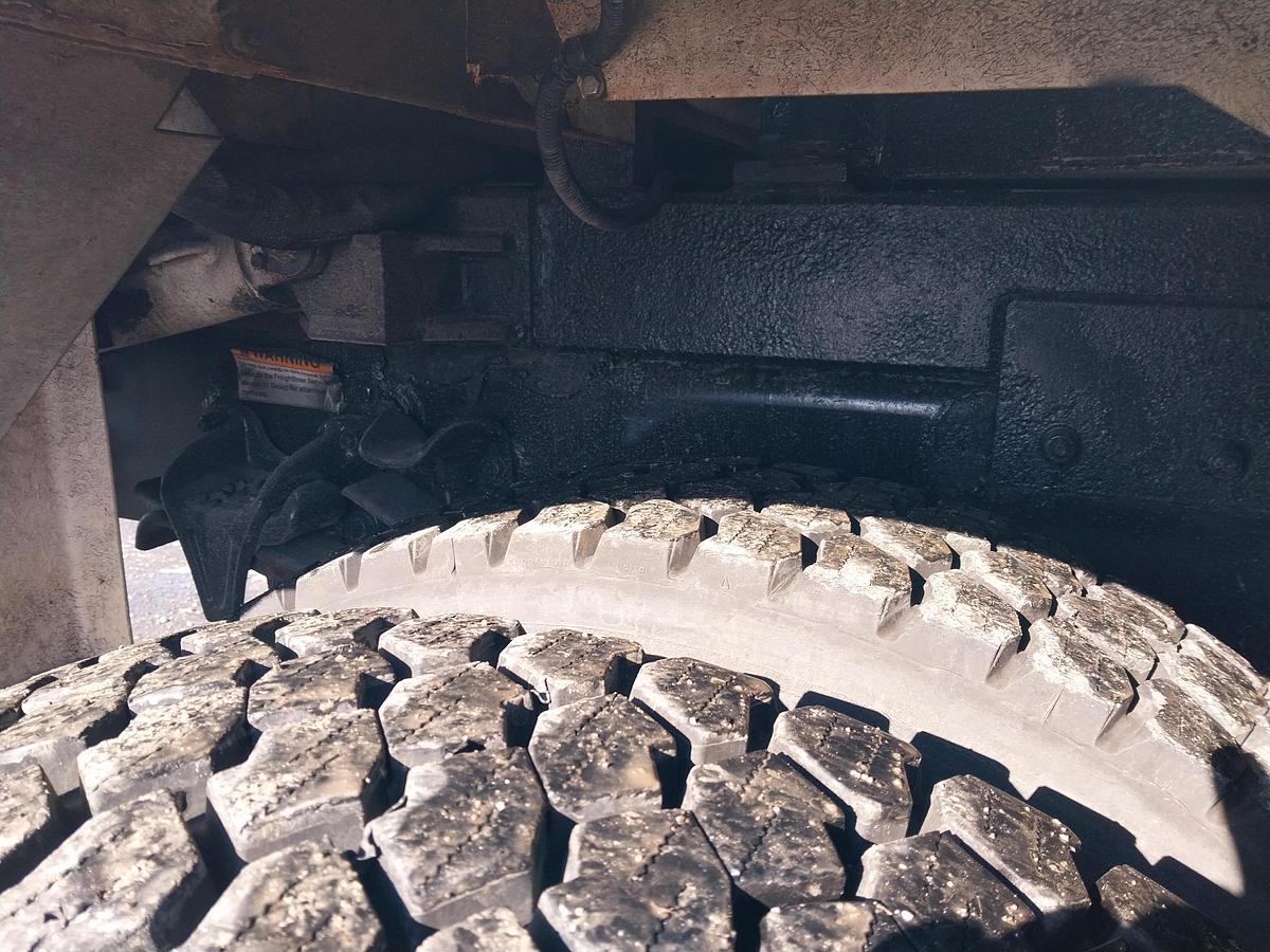 Used 2015 Freightliner M2 Altec AT40C