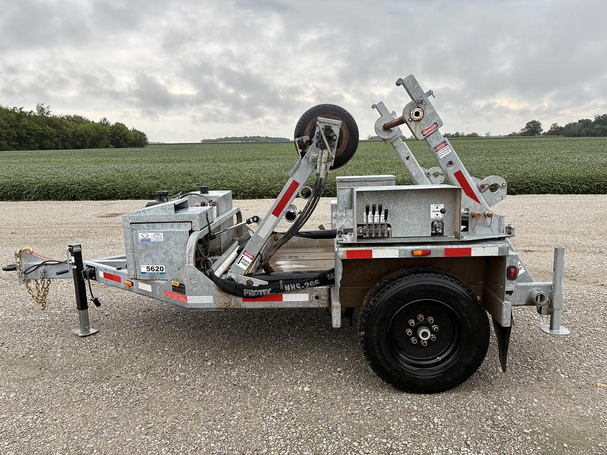 Used 2022 Larson LCT-5620 Cable Reel Trailer