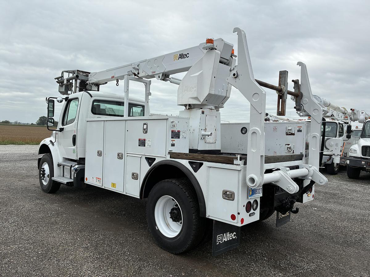 Used 2019 Freightliner M2 Altec T40P Cable Placer