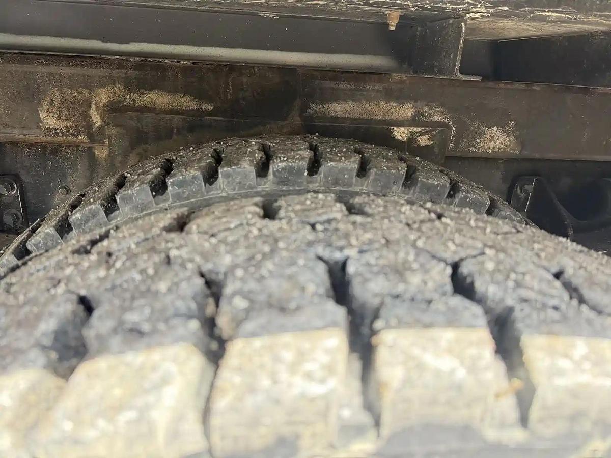 Used 2017 International 4300 Altec AA55 Material Handler