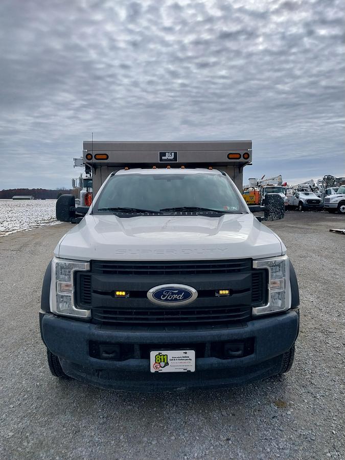 Used 2018 Ford F550 4x4 Dump Truck