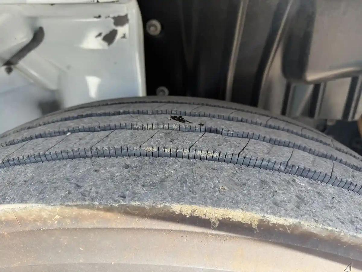 Used 2017 International 4300