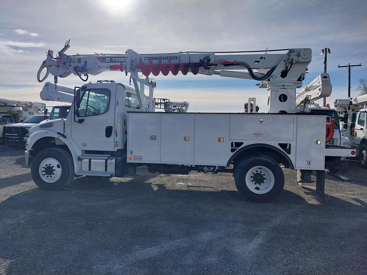 Used 2017 Freightliner M2 4x4 Terex C4047 Digger Derrick