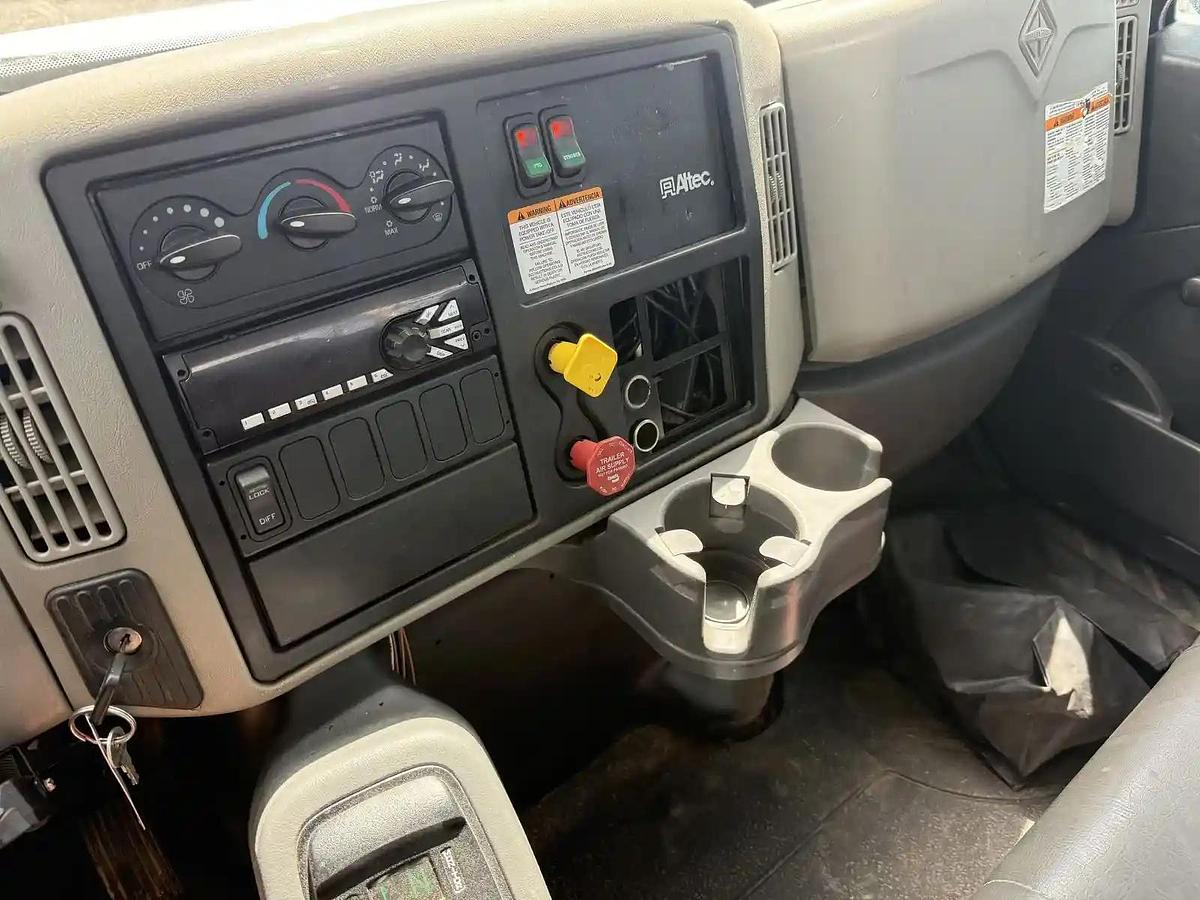 Used 2017 International 4300 Altec AA55 Material Handler