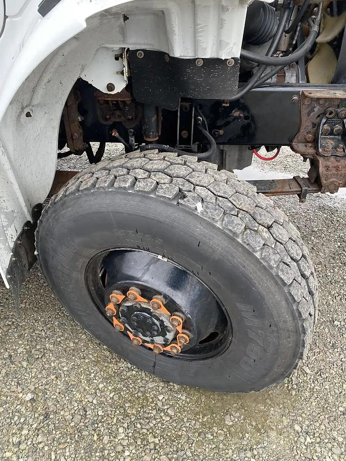 Used 2009 Freighliner M2 4x4 Altec AM55