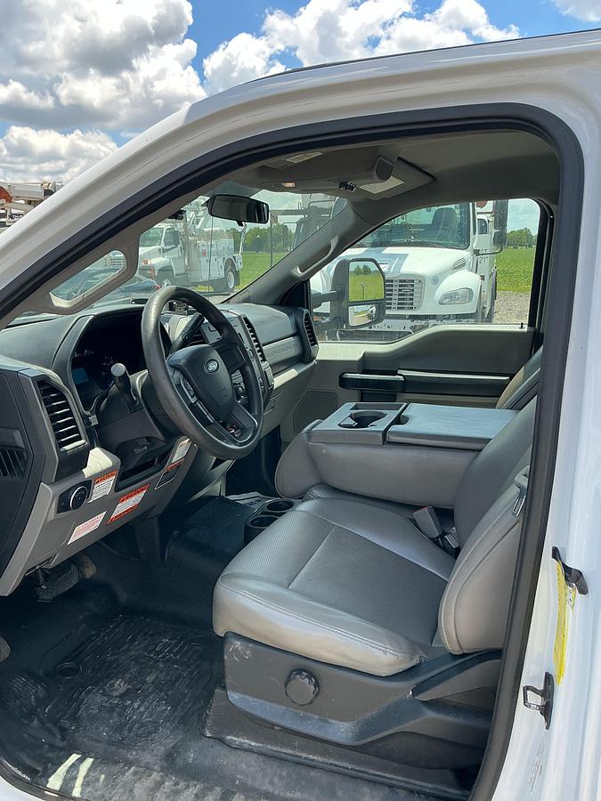 Used 2018 Ford F550 Altec AT235P Cable Placer Utility Truck