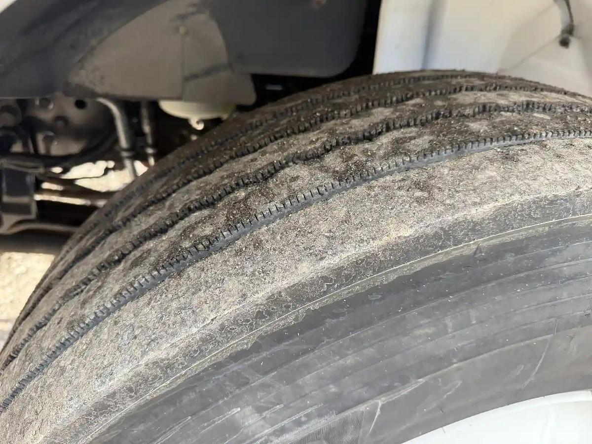 Used 2017 International 4300 Altec AA55 Material Handler