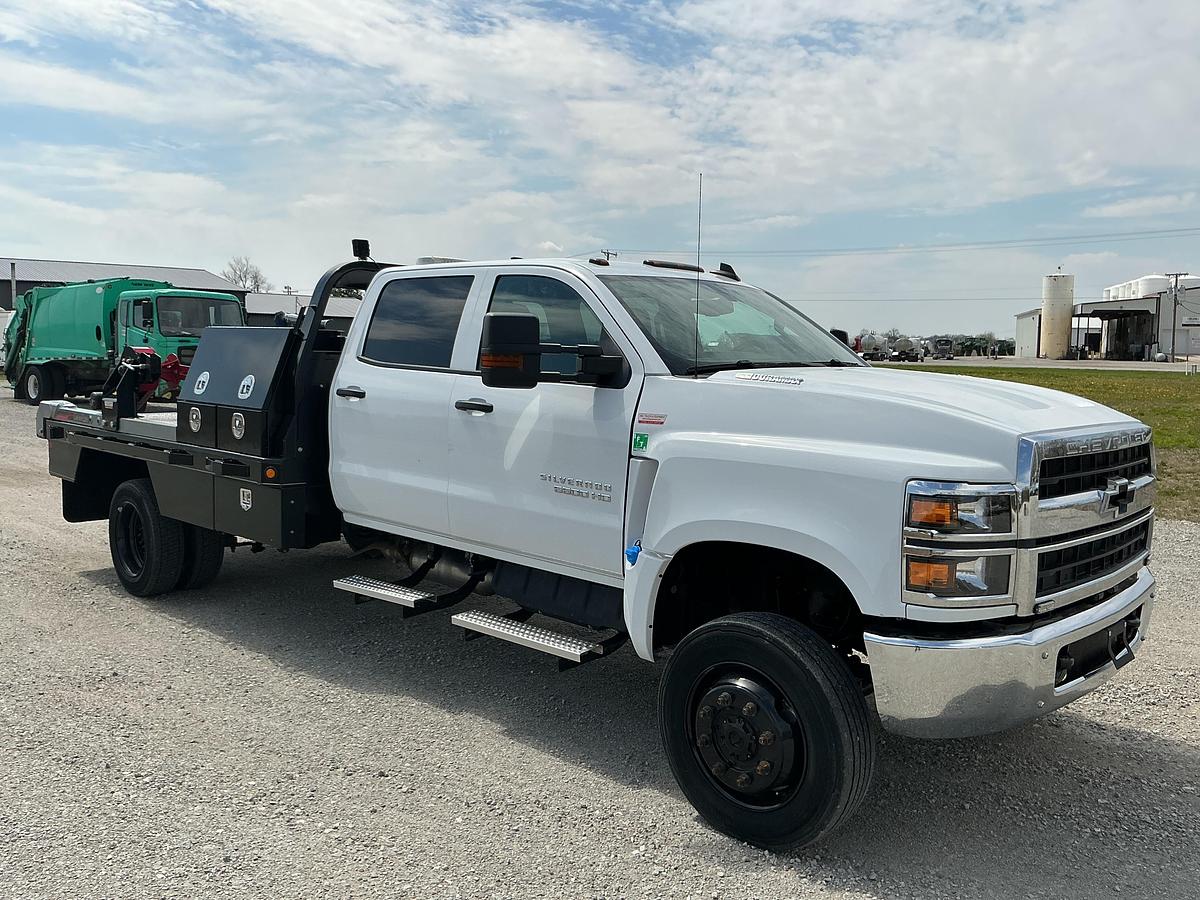Used 2024 Chevrolet Silverado