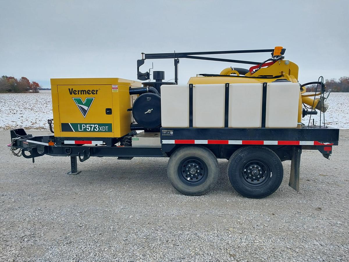 Used 2024 Vermeer LP573 XDT Vac Trailer - NEW SUCTION HOSE