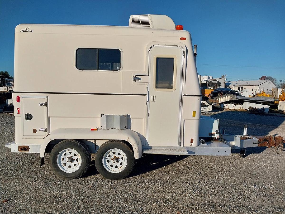 Used 2016 Pelsue Fiberlite XL Tradesman Splicing Trailer