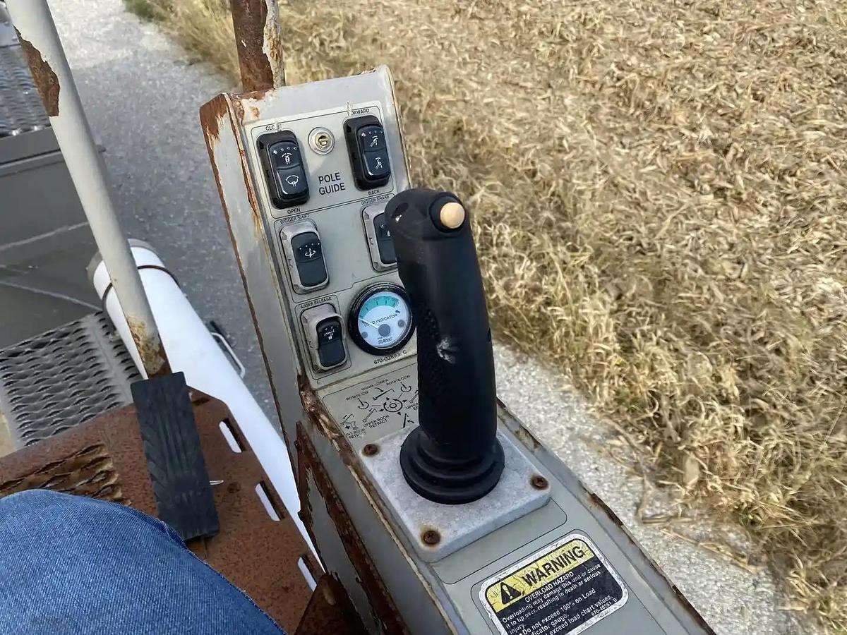 Used 2007 Freightliner Altec DL45TR