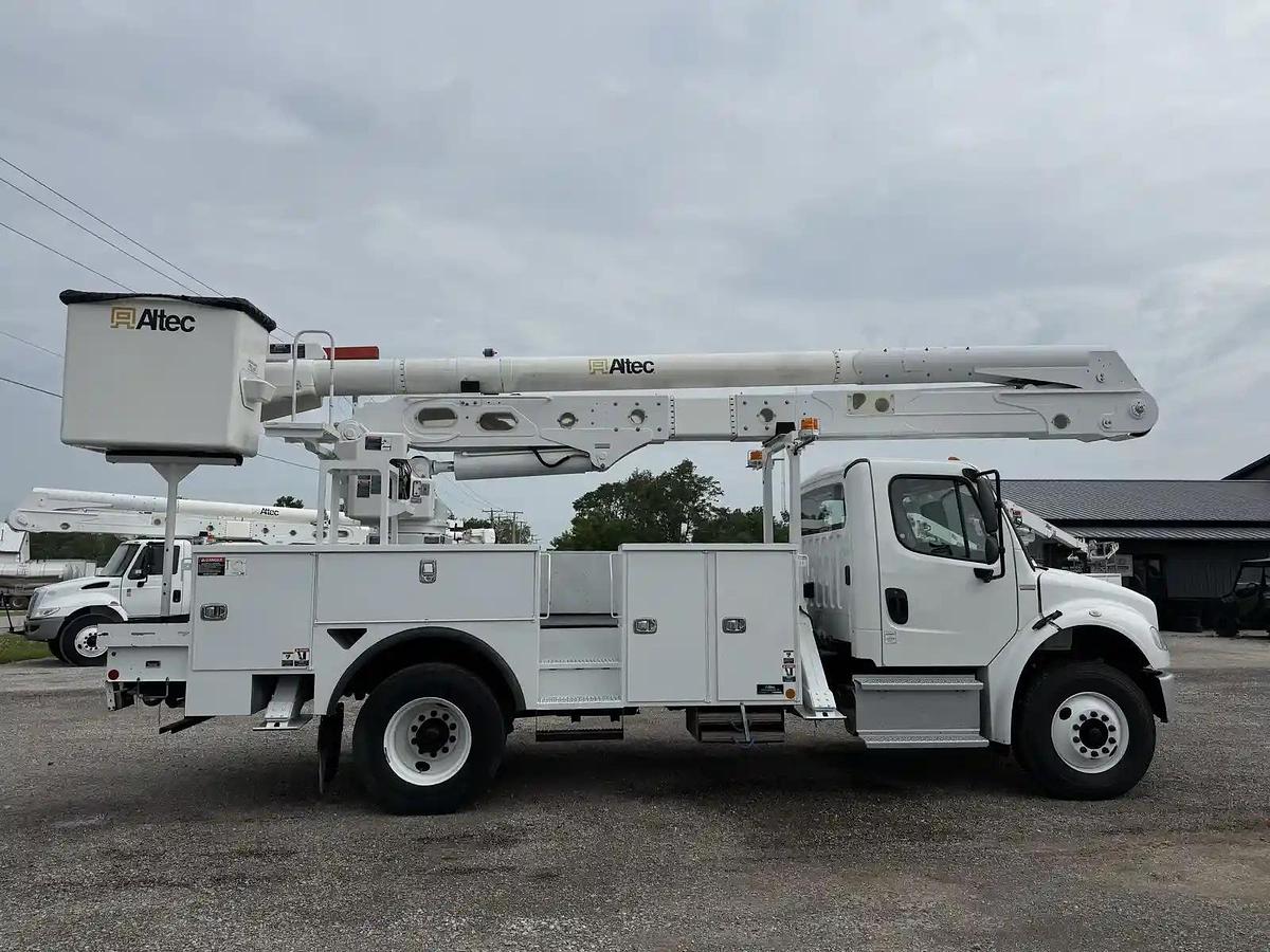 Used 2018 Freightliner M2