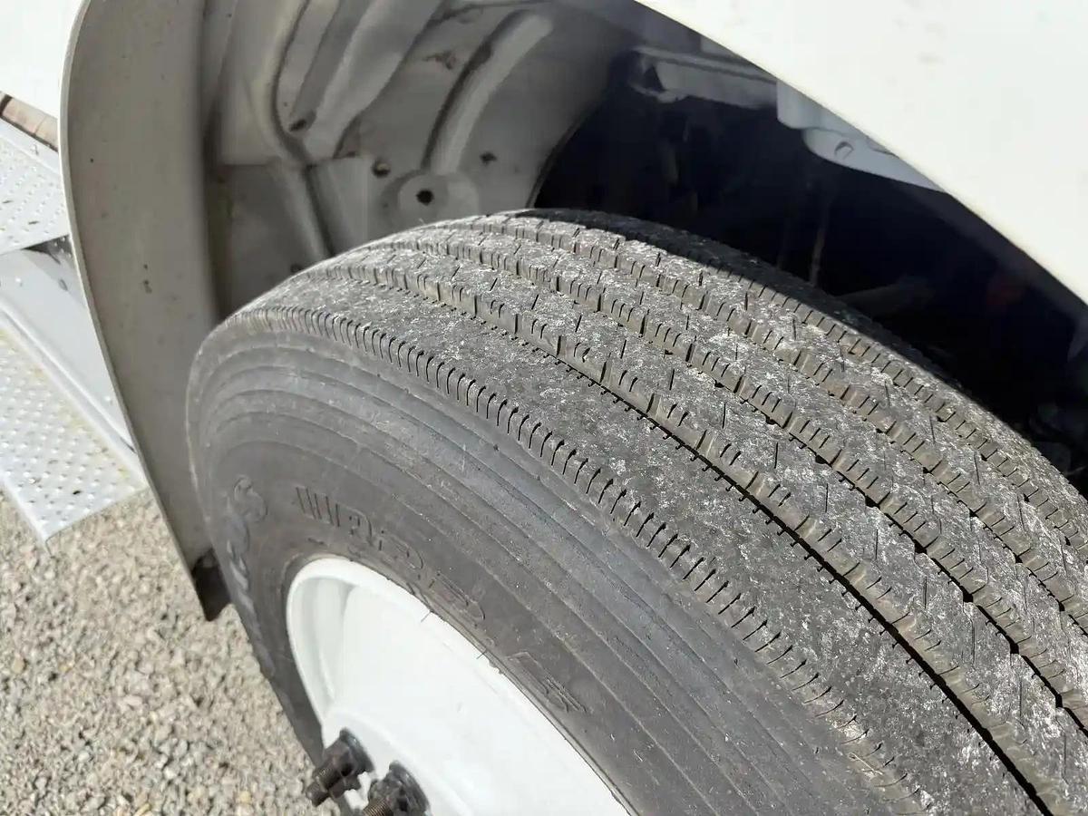 Used 2017 Freightliner M2